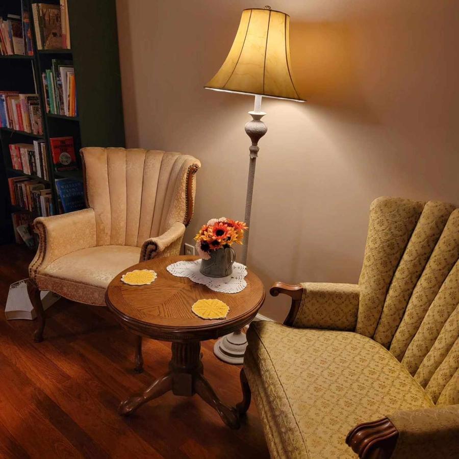 Moonlight Manor Bed & Breakfast Floyd 외부 사진