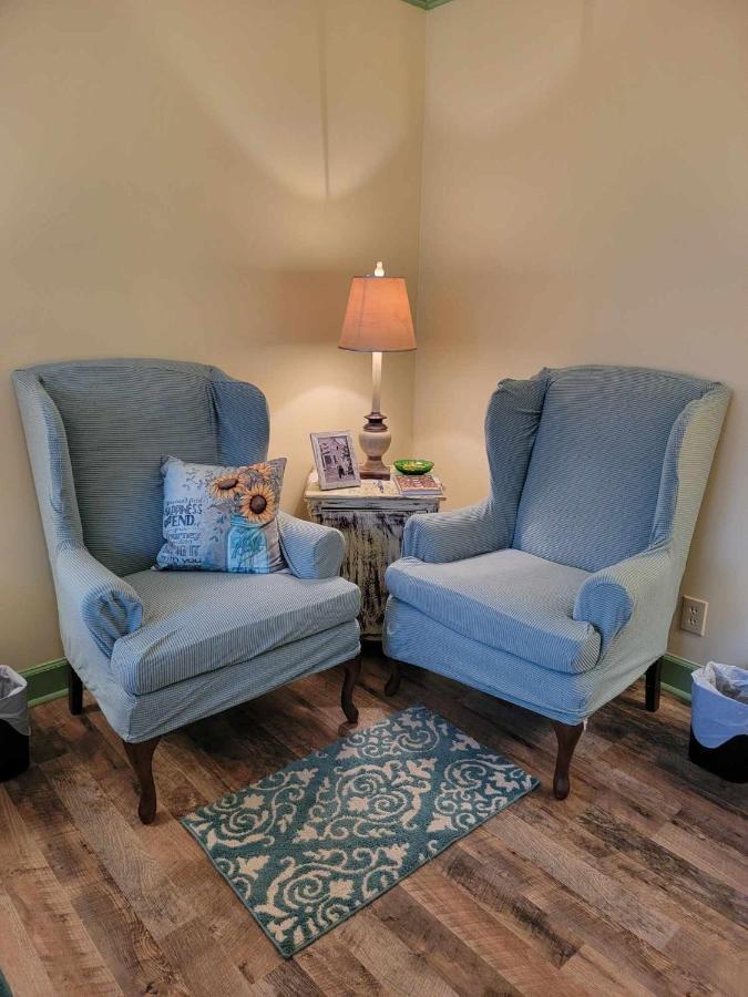 Moonlight Manor Bed & Breakfast Floyd 외부 사진