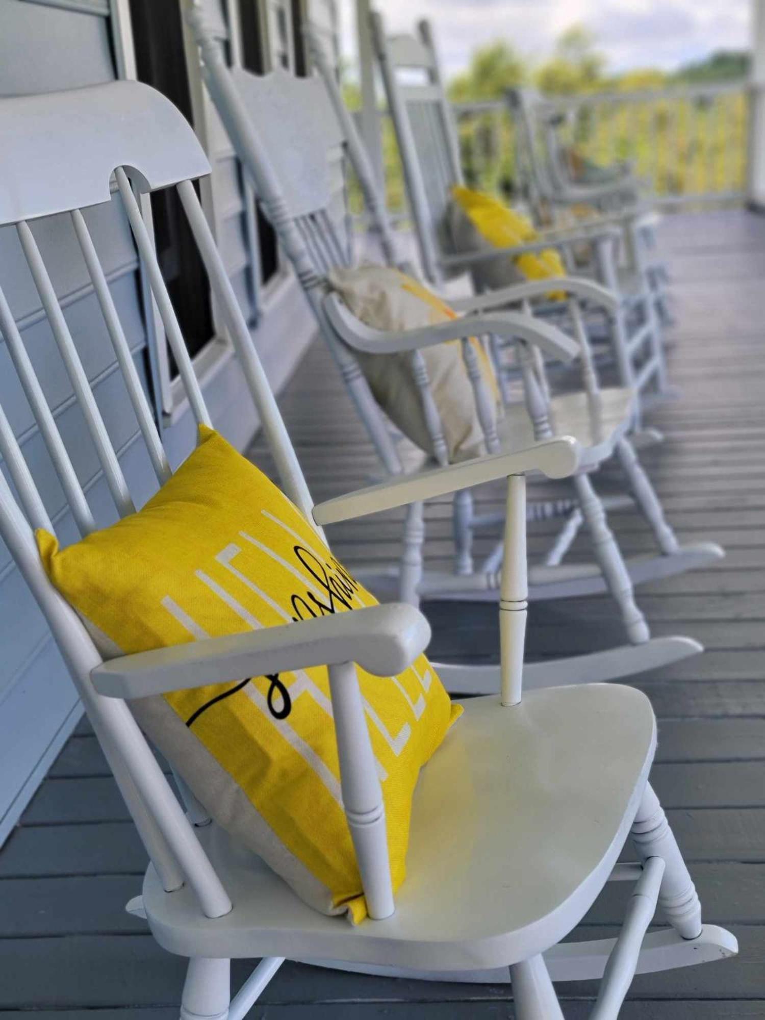 Moonlight Manor Bed & Breakfast Floyd 외부 사진